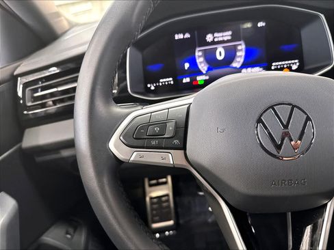 Used 2026 Volkswagen Jetta Sport FWD image 13