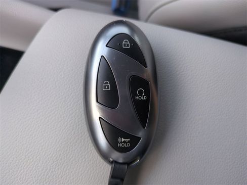 New 2026 Hyundai Elantra Limited image 37