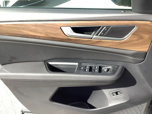New 2026 Volkswagen Atlas SE FWD image 29
