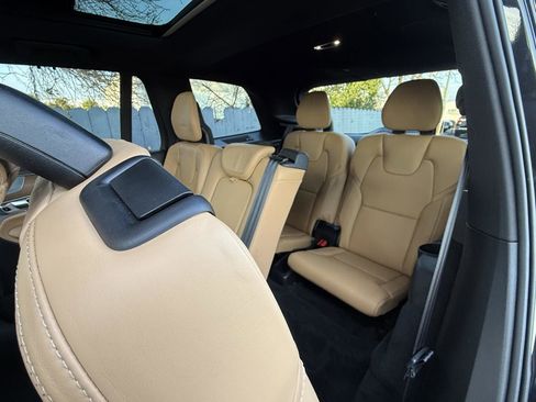 Used 2017 Volvo XC90 T6 Inscription w/ Vision Package image 15