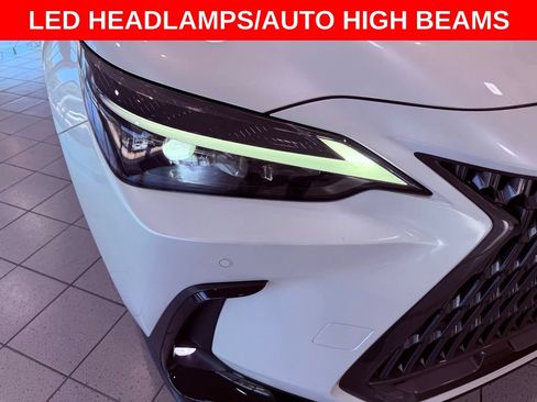 Certified 2025 Lexus NX 250 FWD w/ Towing Package (2000 Lbs) image 10