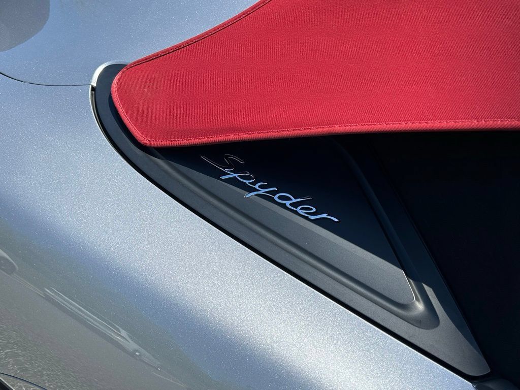 Certified 2021 Porsche 718 Boxster Spyder RWD image 30