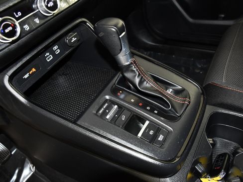 Certified 2025 Honda CR-V Sport image 30