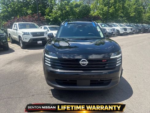 Used 2025 Nissan Kicks SR FWD image 9