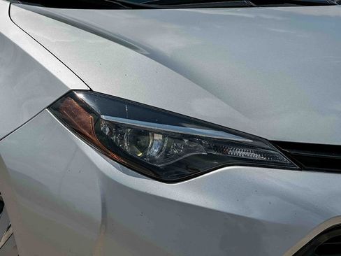 Used 2019 Toyota Corolla LE image 10