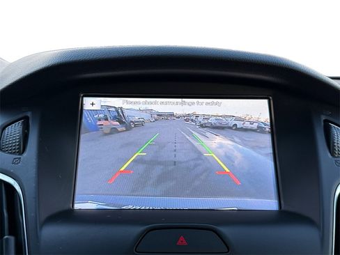 Used 2017 Ford Focus Electric Hatchback image 15