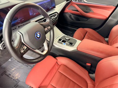 Certified 2024 BMW i4 eDrive35 w/ Premium Package image 12