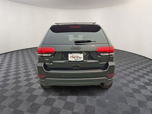 Used 2020 Jeep Grand Cherokee Laredo w/ Laredo X Package AWD/4WD image 5