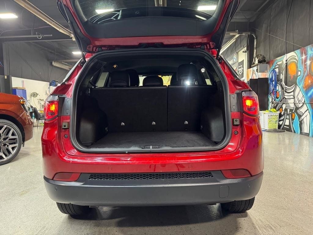 Used 2025 Jeep Compass Limited AWD/4WD image 5