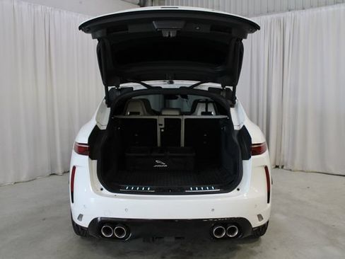Used 2022 Jaguar F-PACE SVR AWD/4WD image 36