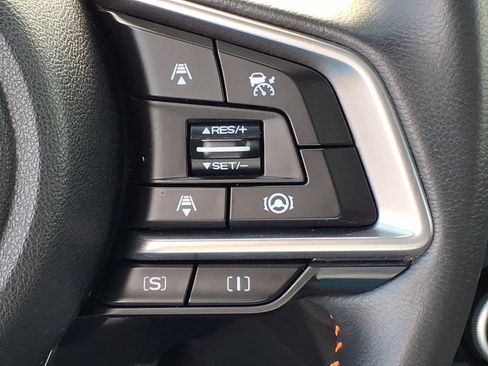 Used 2021 Subaru Crosstrek 2.0i Premium w/ Moonroof Package image 12