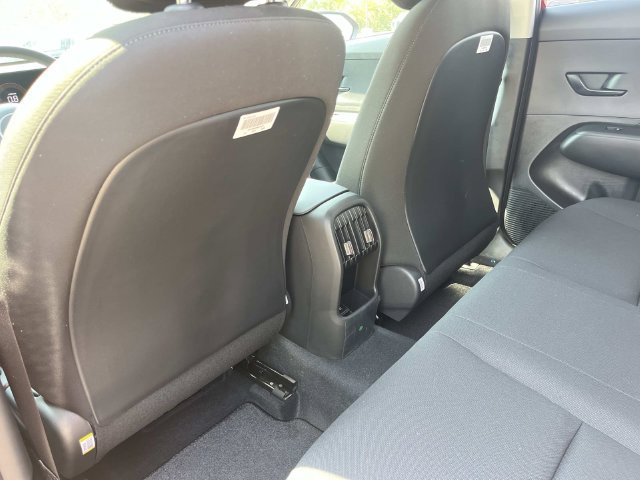 New 2027 Hyundai Kona SEL Sport FWD image 18