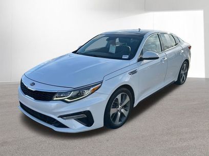 Used 2019 Kia Optima S w/ S Panoramic Sunroof Package