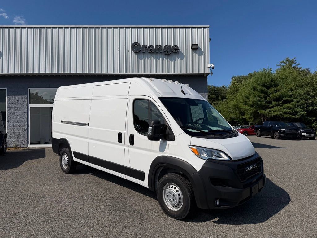 New 2025 RAM ProMaster 2500 w/ Convenience Group FWD image 8