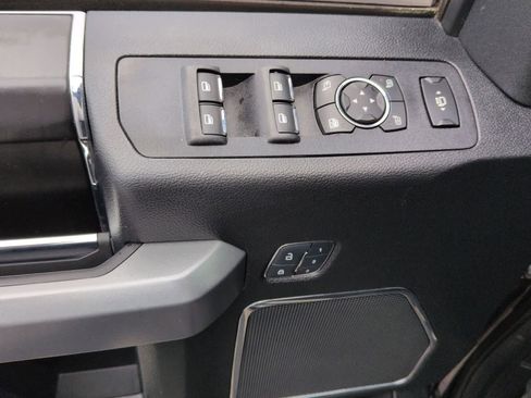 Used 2018 Ford F250 Platinum w/ Platinum Ultimate Package image 15