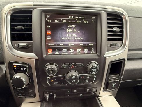 Used 2017 RAM 1500 Big Horn image 13