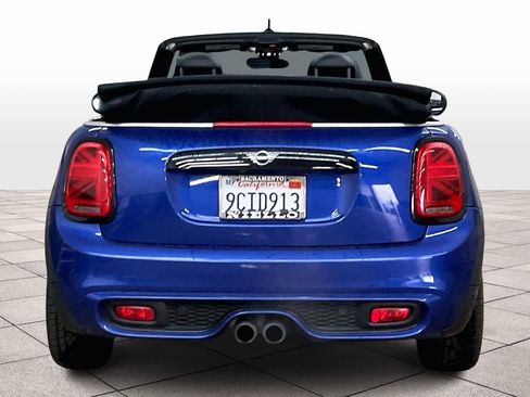 Used 2019 MINI Cooper S w/ Premium Package image 7