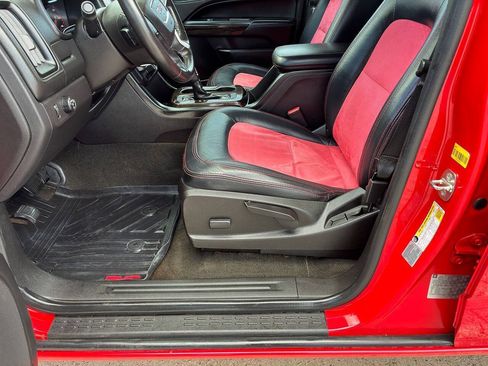 Used 2016 GMC Canyon SLE w/ SLE Convenience Package RWD image 12
