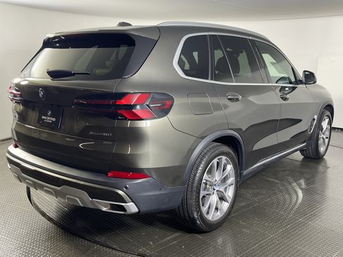 Certified 2025 BMW X5 xDrive40i w/ Climate Comfort Package AWD/4WD image 5