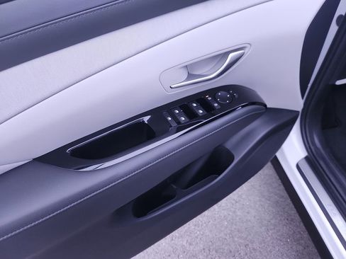 New 2026 Hyundai Tucson Limited AWD/4WD image 13