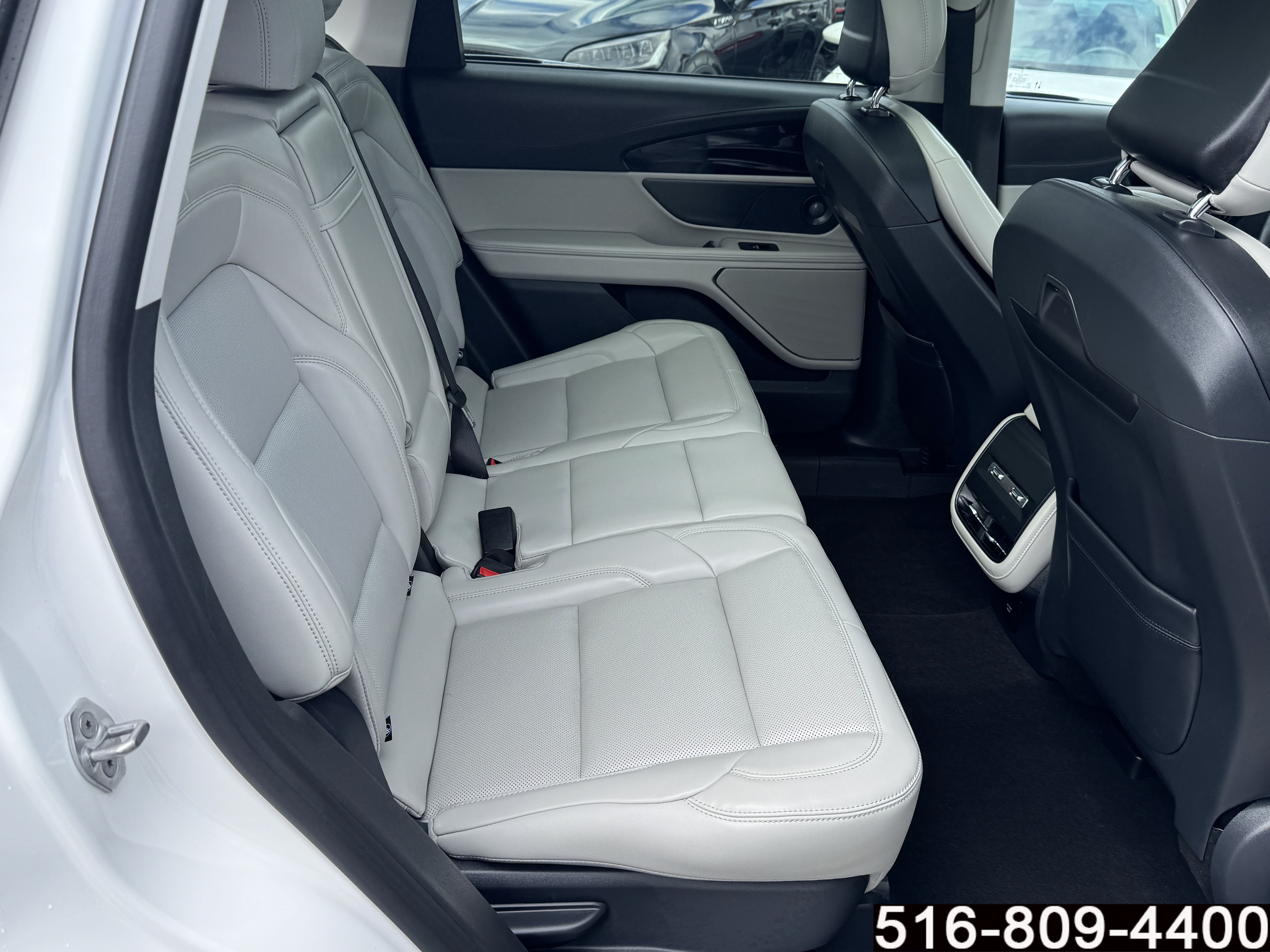 Used 2026 Lincoln Nautilus Premier w/ Equipment Group 102A AWD/4WD image 34