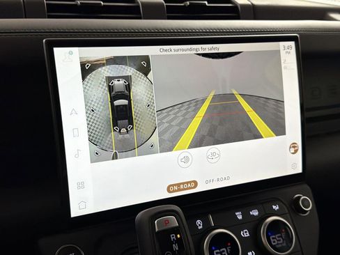 New 2026 Land Rover Defender 110 S image 17