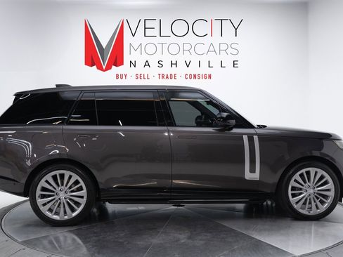Used 2022 Land Rover Range Rover Long Wheelbase First Edition image 5