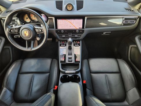 Used 2023 Porsche Macan S w/ Sport Chrono Package image 36