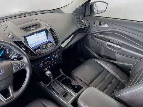 Used 2017 Ford Escape Titanium w/ Equipment Group 301A AWD/4WD image 27