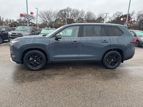 Used 2024 Toyota Grand Highlander AWD Hybrid image 4
