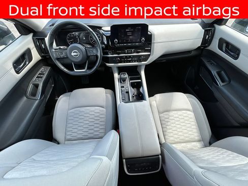 Used 2023 Nissan Pathfinder SV FWD image 28