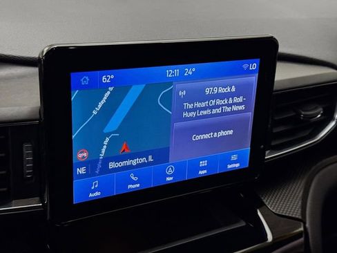 Used 2023 Ford Explorer ST-Line w/ Class IV Trailer Tow Package image 15