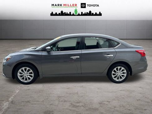 Used 2019 Nissan Sentra SV FWD image 2