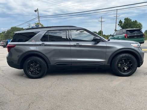 Used 2023 Ford Explorer Timberline w/ Timberline Technology Package AWD/4WD image 3