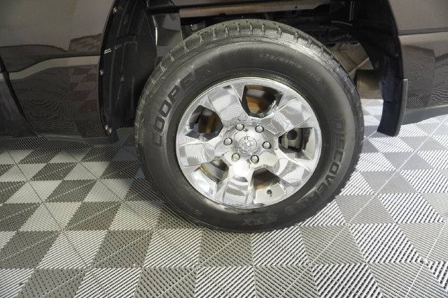 Used 2019 RAM 1500 Big Horn RWD image 18