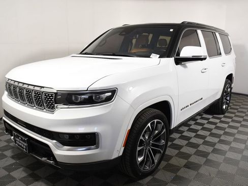 Used 2022 Jeep Grand Wagoneer Series III w/ Rear Seat Video Group 1 image 1