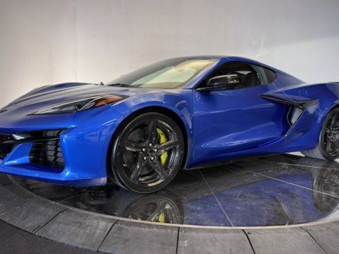 Used 2023 Chevrolet Corvette Z06 w/ Stealth Interior Trim Package image 21