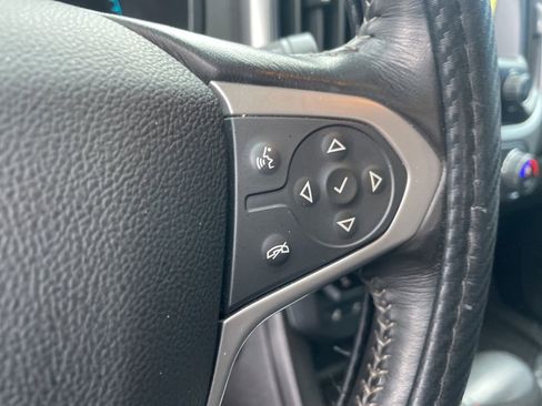 Used 2019 Chevrolet Colorado ZR2 image 18