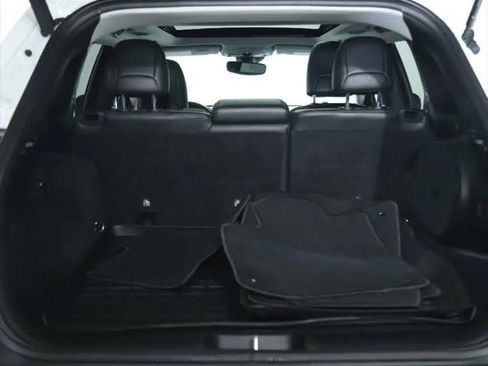 Certified 2021 Jeep Cherokee Limited w/ Elite Package image 32