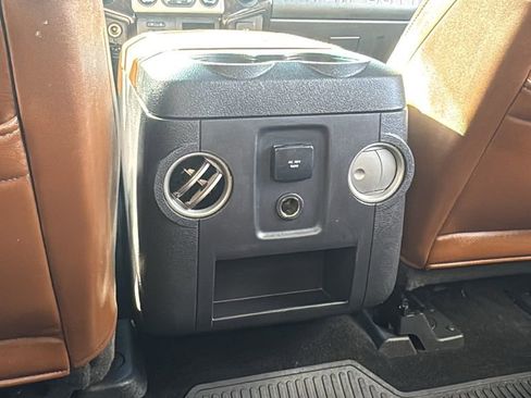 Used 2016 Ford F450 Platinum w/ Platinum Package image 38