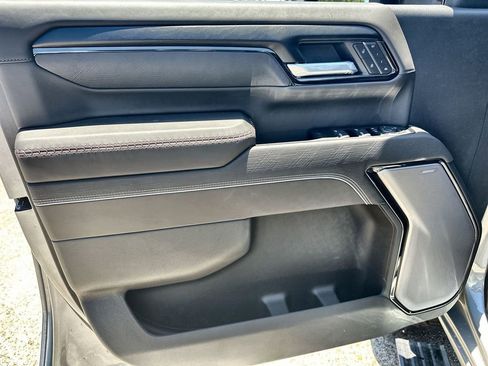 New 2026 GMC Sierra 2500 AT4X w/ LPO, Black Badging Package AWD/4WD image 21
