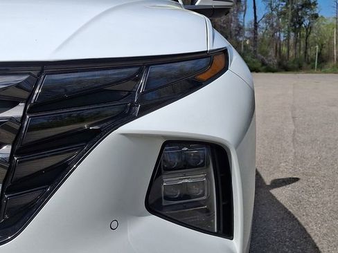 Used 2022 Hyundai Tucson Limited image 11