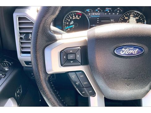 Used 2016 Ford F150 Lariat AWD/4WD image 19