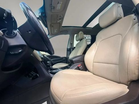 Used 2017 Hyundai Santa Fe Sport w/ 2.4L Tech Package 04 FWD image 11