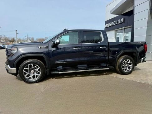 Used 2023 GMC Sierra 1500 SLT image 7