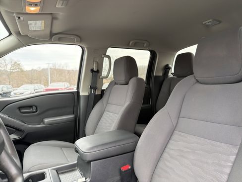 Used 2022 Nissan Frontier S w/ Technology Package image 24