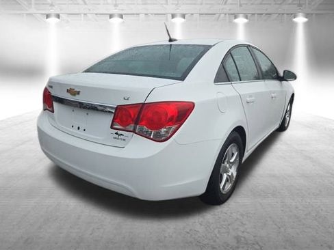 Used 2014 Chevrolet Cruze LT image 9