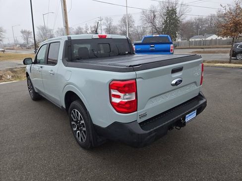 Used 2024 Ford Maverick Lariat image 8