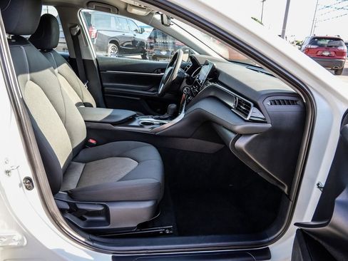 Used 2023 Toyota Camry LE FWD image 12