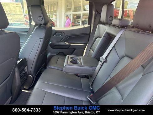 New 2026 GMC Canyon Elevation w/ Convenience Package image 10